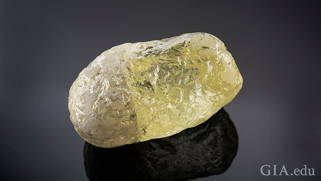 552.7 ct Yellow Diamond from the Diavik Mine